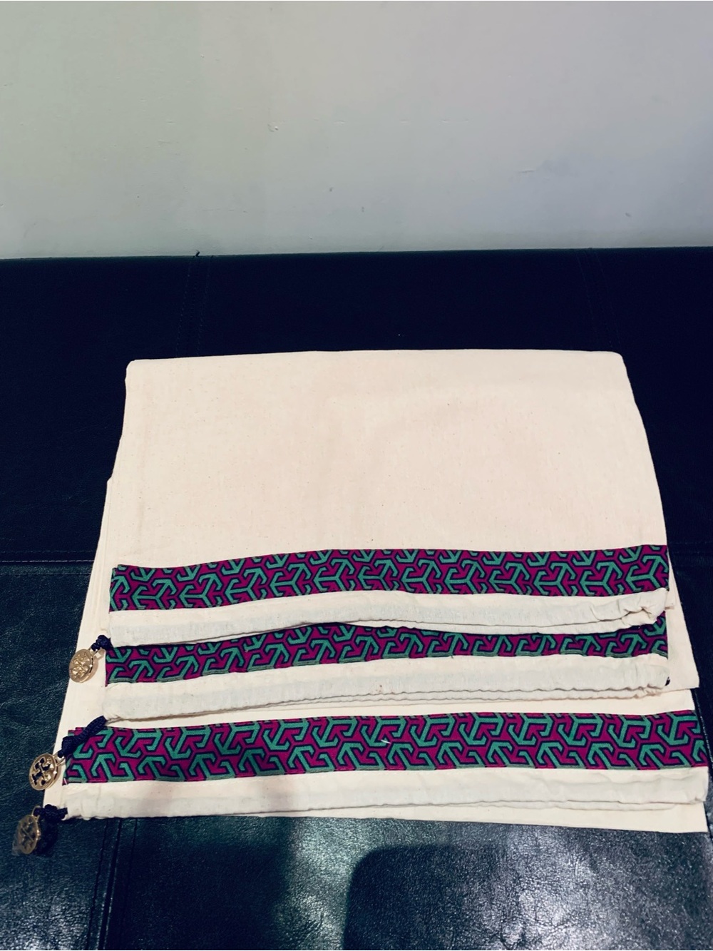 ❤️TORY BURCH❤️3 DRAWSTRING SHOE/ACCESSORY BAGS. VERY NICE SIZE! - Picture 3 of 9